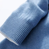 Elegantní svetr s výstřihem do V