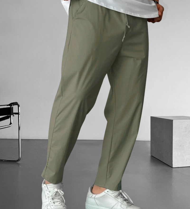 Elegantní tapered kalhoty s šňůrkou