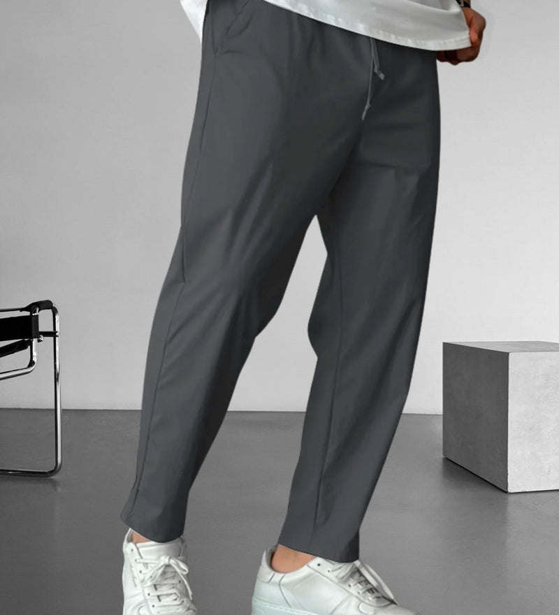 Elegantní tapered kalhoty s šňůrkou